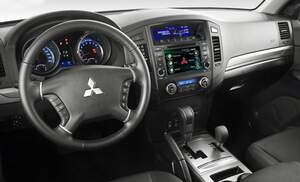 Road Rover Mitsubishi Pajero Wagon 4